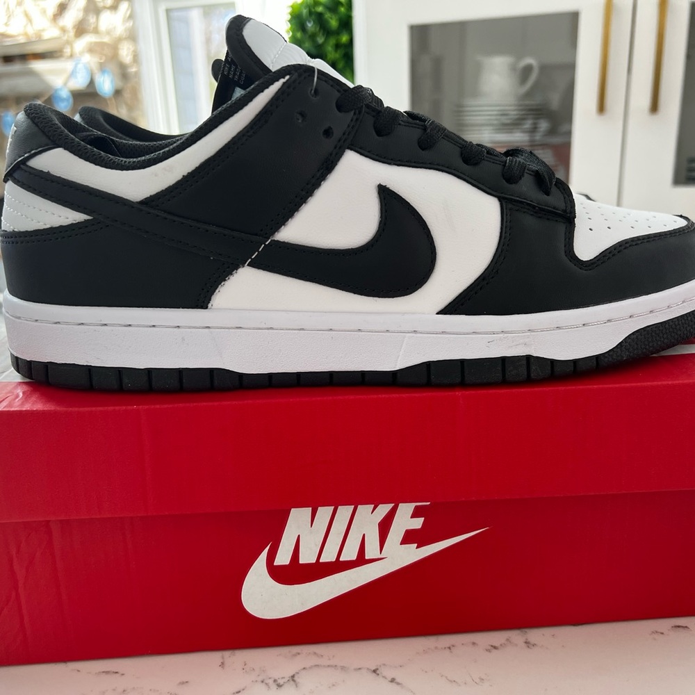 Nike Dunk Low